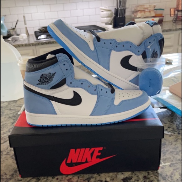 Jordan 1 University Blue